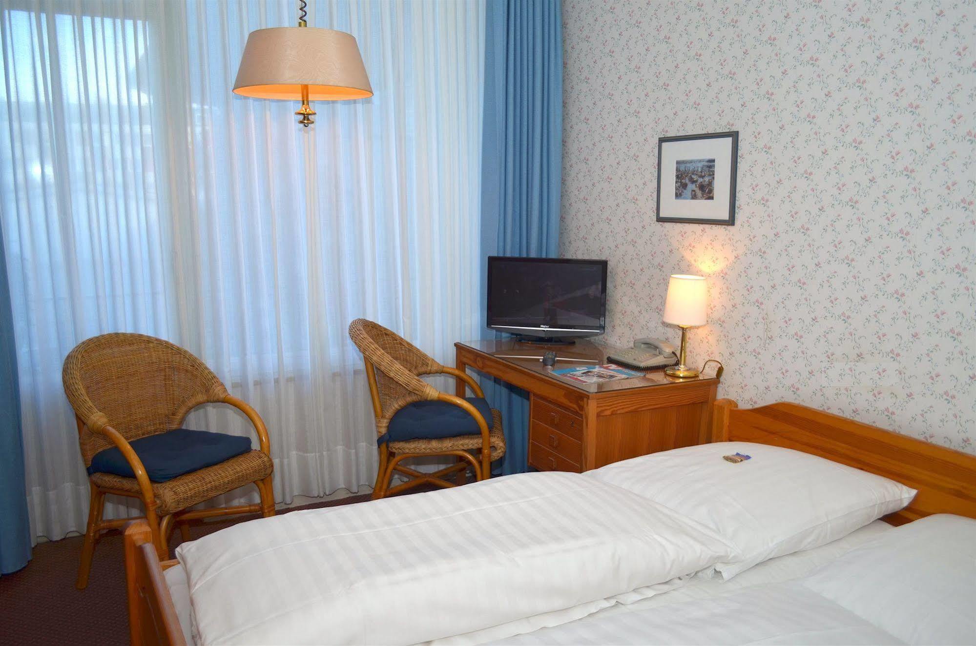 Motel Гамбург Экстерьер фото